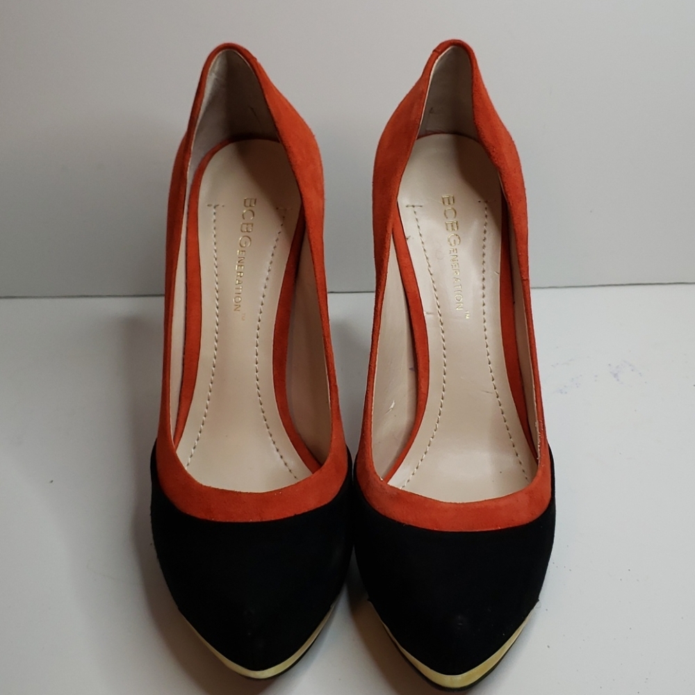 BCBGeneration Suede Stiletto Heels- Sz 6.5, EUC - Picture 3 of 6